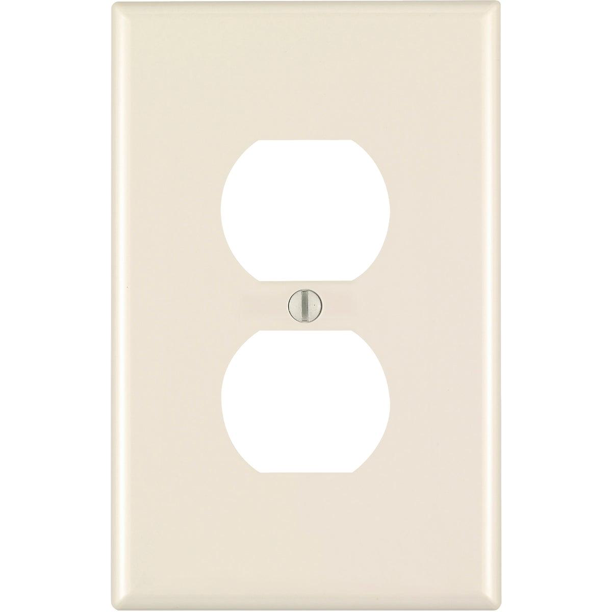 Leviton Mid-Way 1-Gang Thermoplastic Nylon Outlet Wall Plate Light Almond