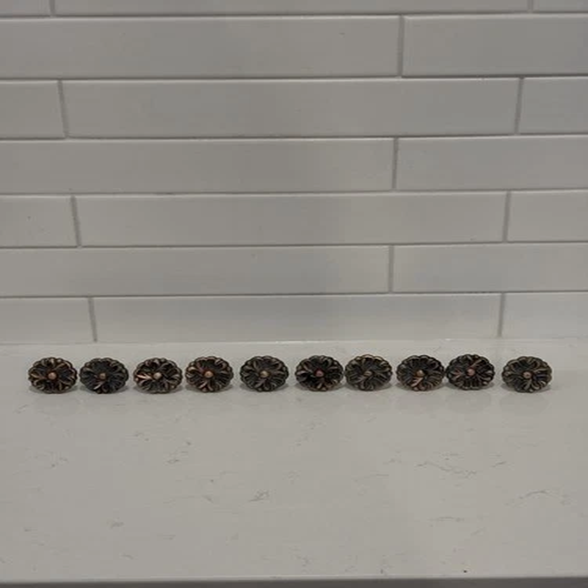 Vintage 1960S French Provincial Cabinet Knobs/Drawer Pulls-lot Of 10-READ