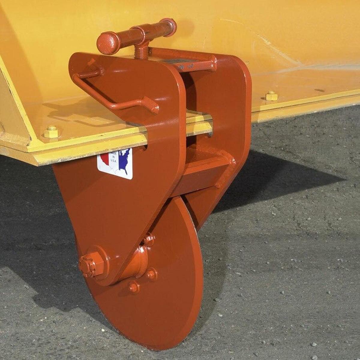 Asphalt Cutters - 2000 - Loaders & Backhoes